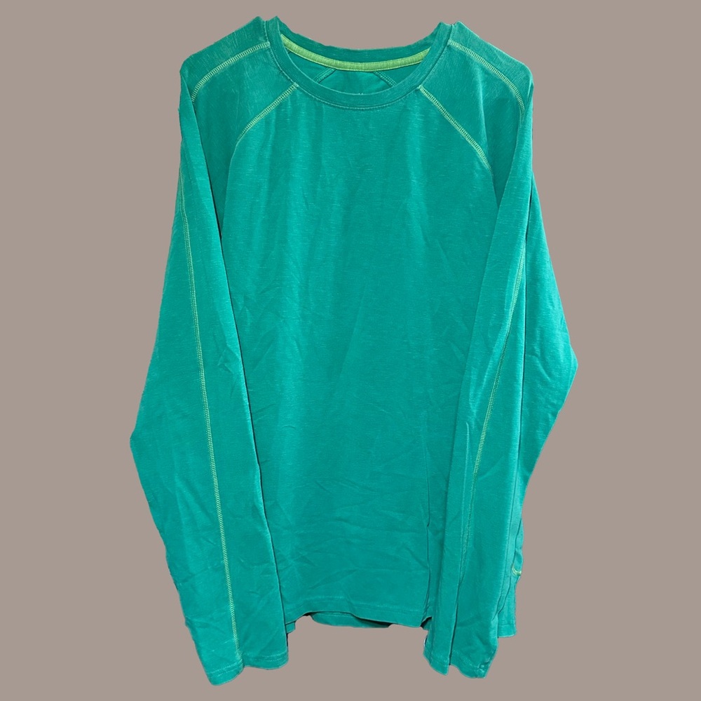 Patagonia Vibrant Green Long Sleeve Tee